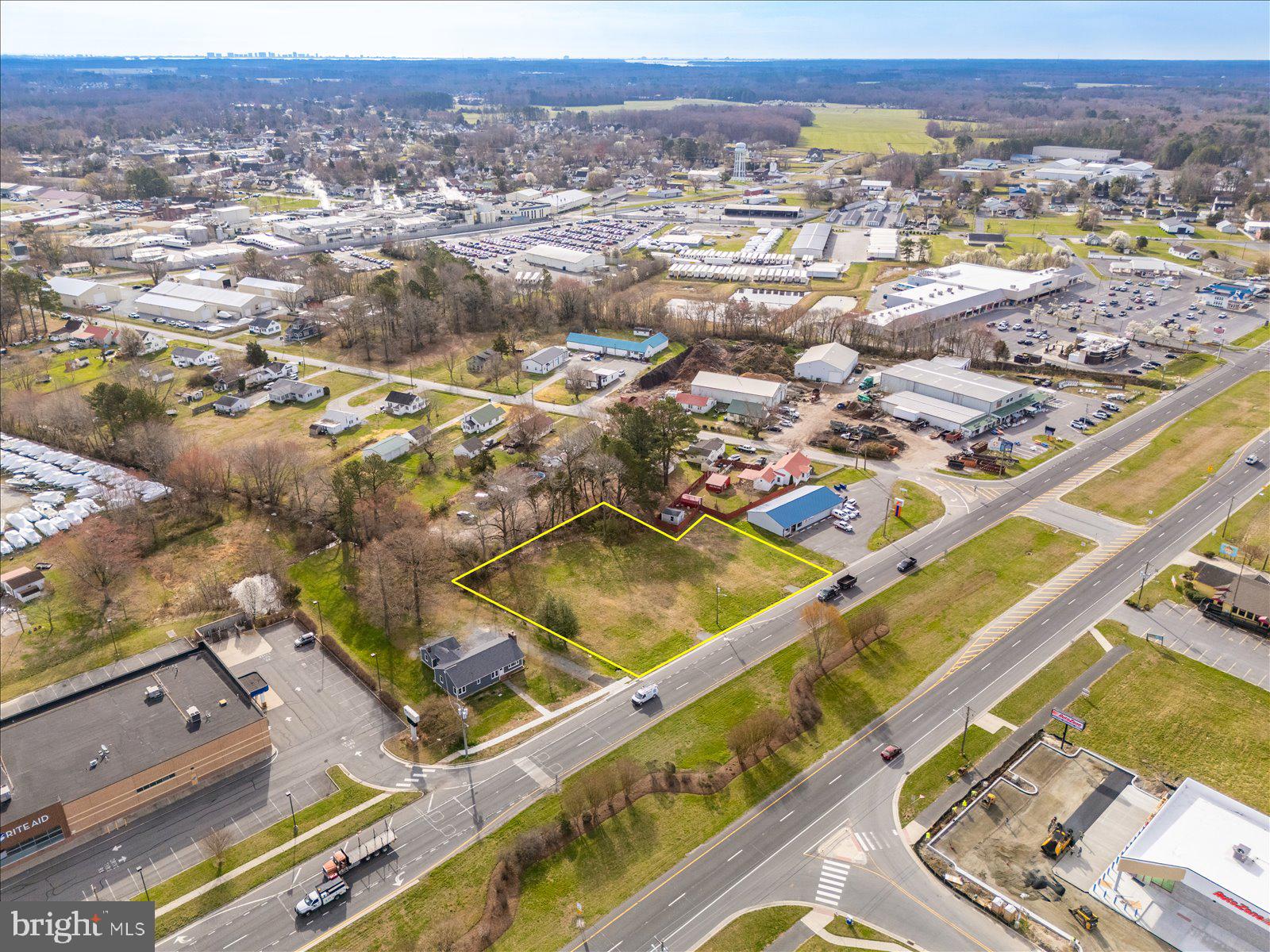 38177 and 38133 DUPONT BOULEVARD