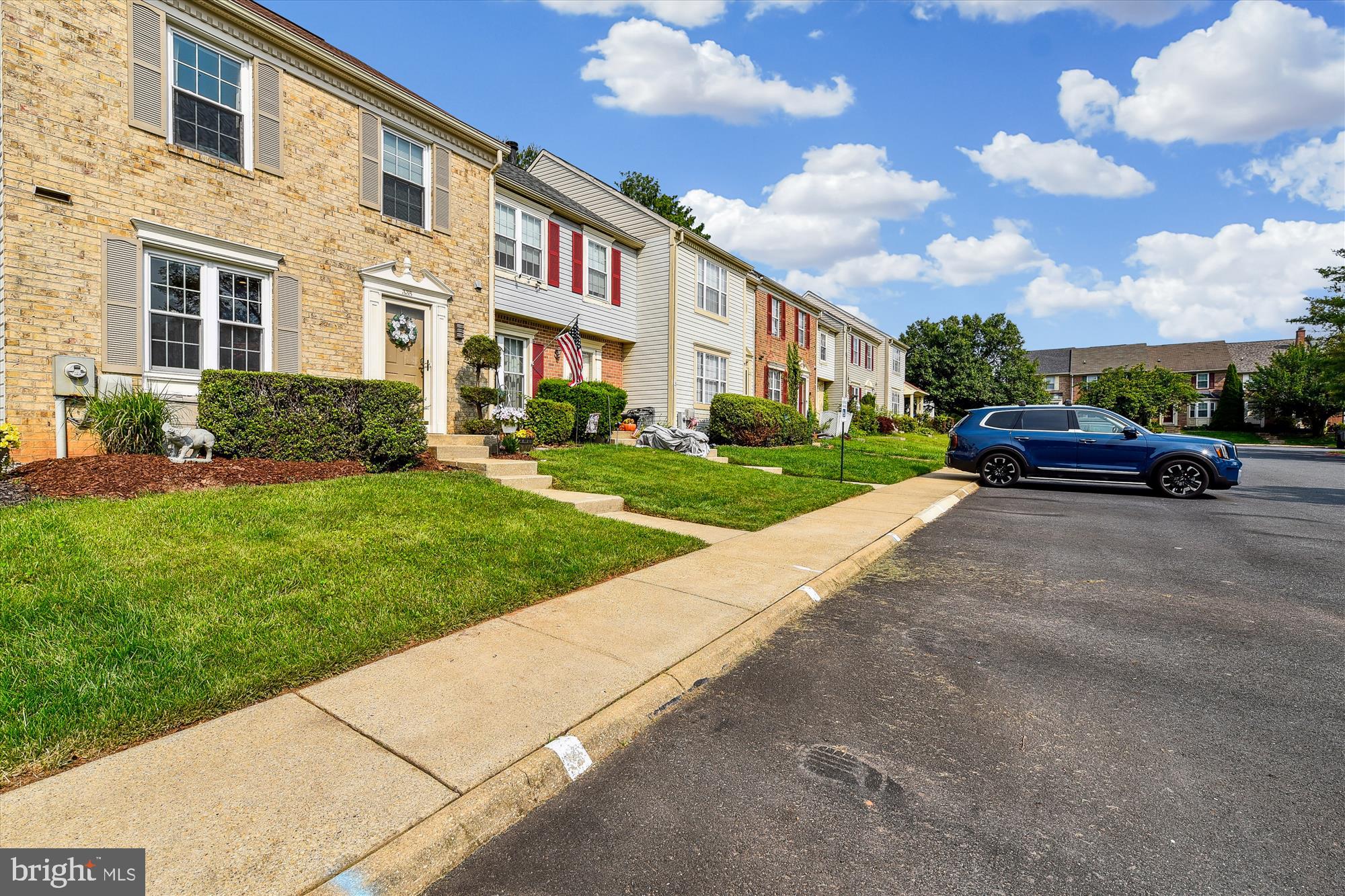 335 OVERLEA PLACE