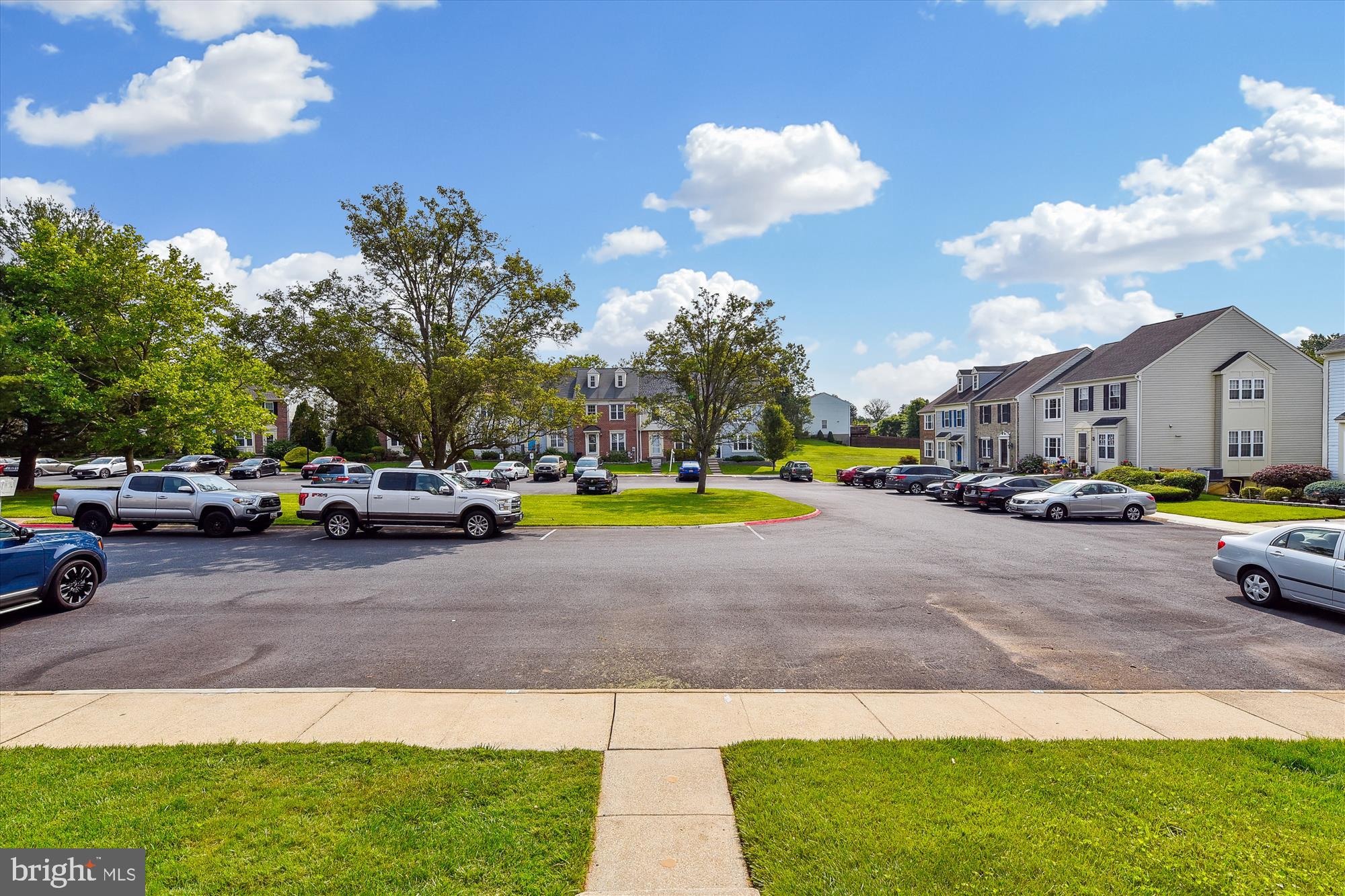 335 OVERLEA PLACE