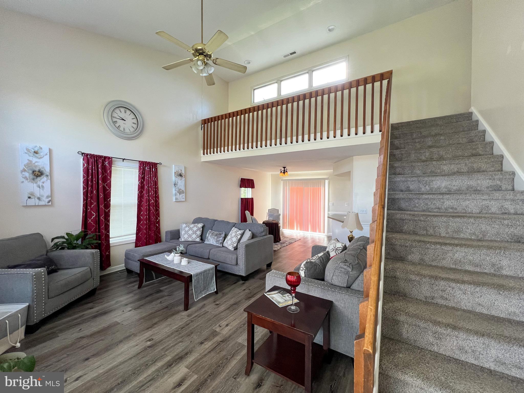 RAINTREE VILLAGE - Residential