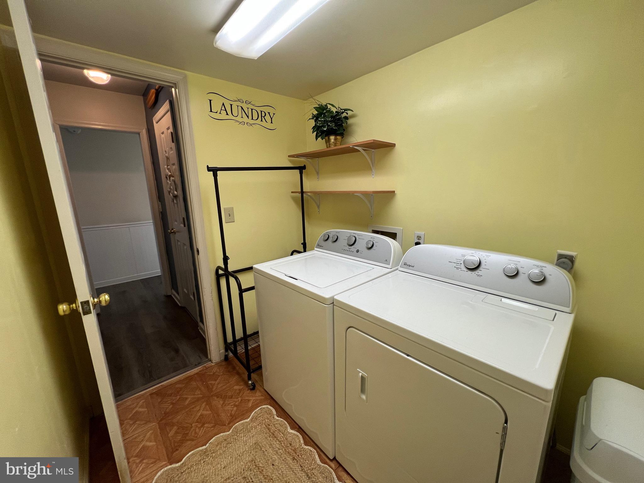 RAINTREE VILLAGE - Residential