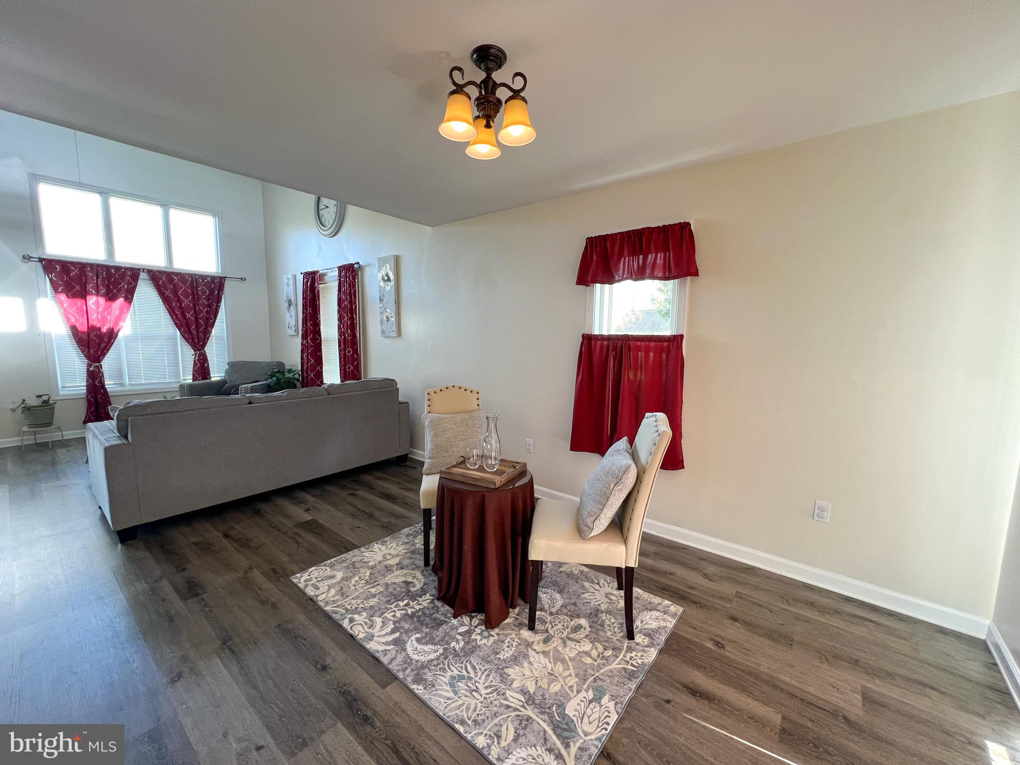 RAINTREE VILLAGE - Residential