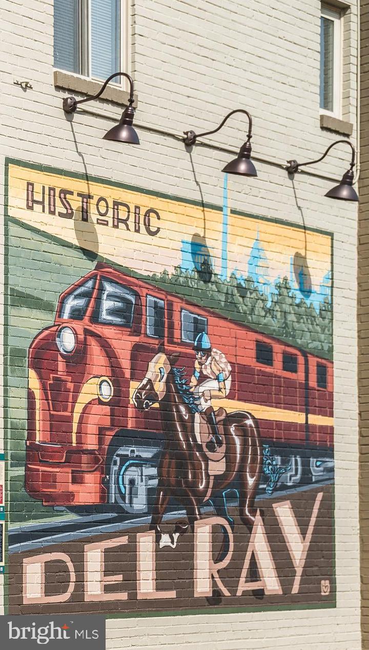 OLD TOWN COURT - Residential