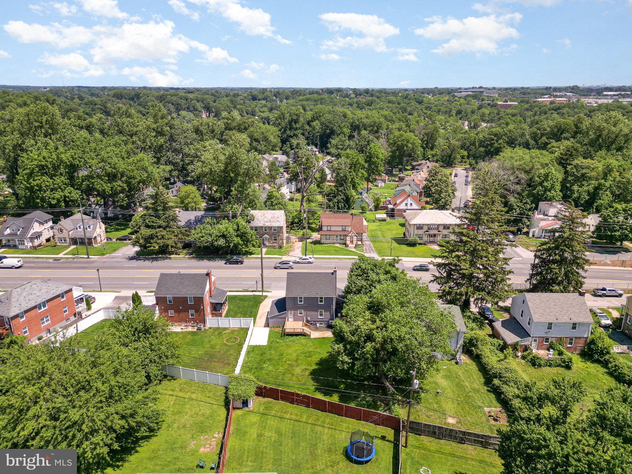 HOWARD PARK - Residential Lease