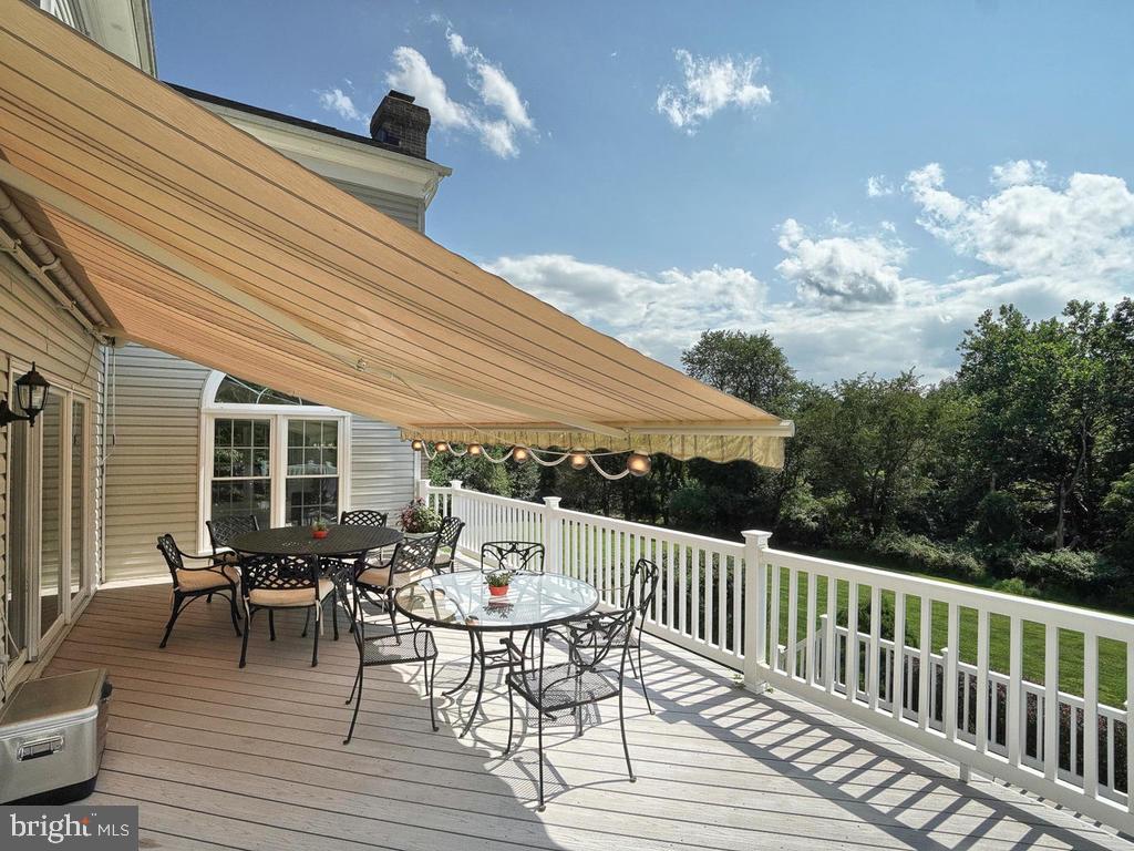 HOLBROOK HEIGHTS - Residential