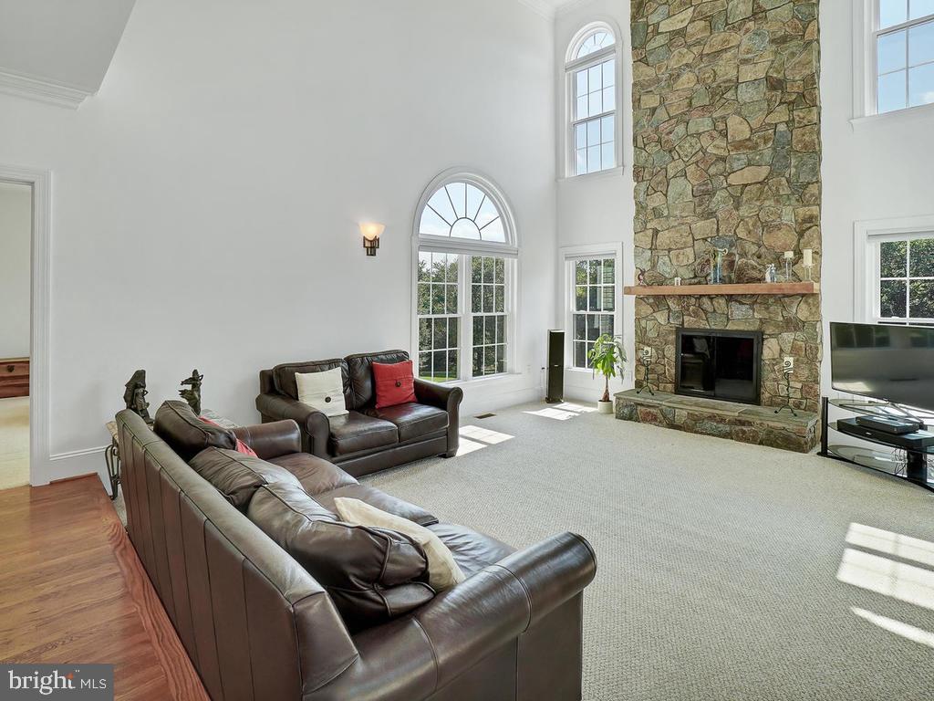 HOLBROOK HEIGHTS - Residential