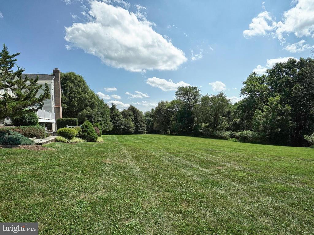 HOLBROOK HEIGHTS - Residential