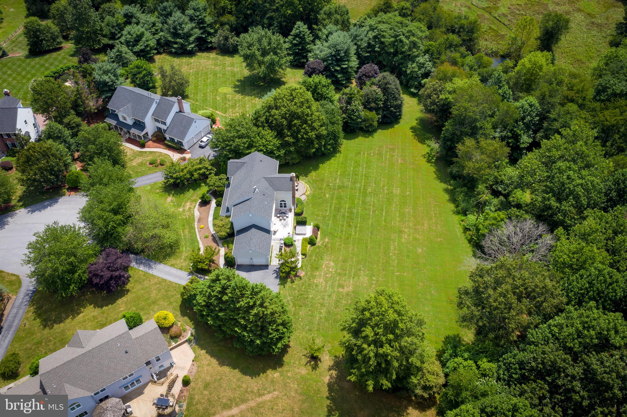 HOLBROOK HEIGHTS - Residential