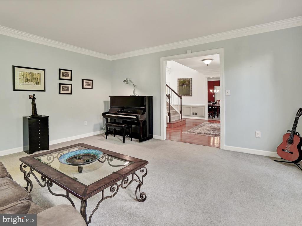 HOLBROOK HEIGHTS - Residential