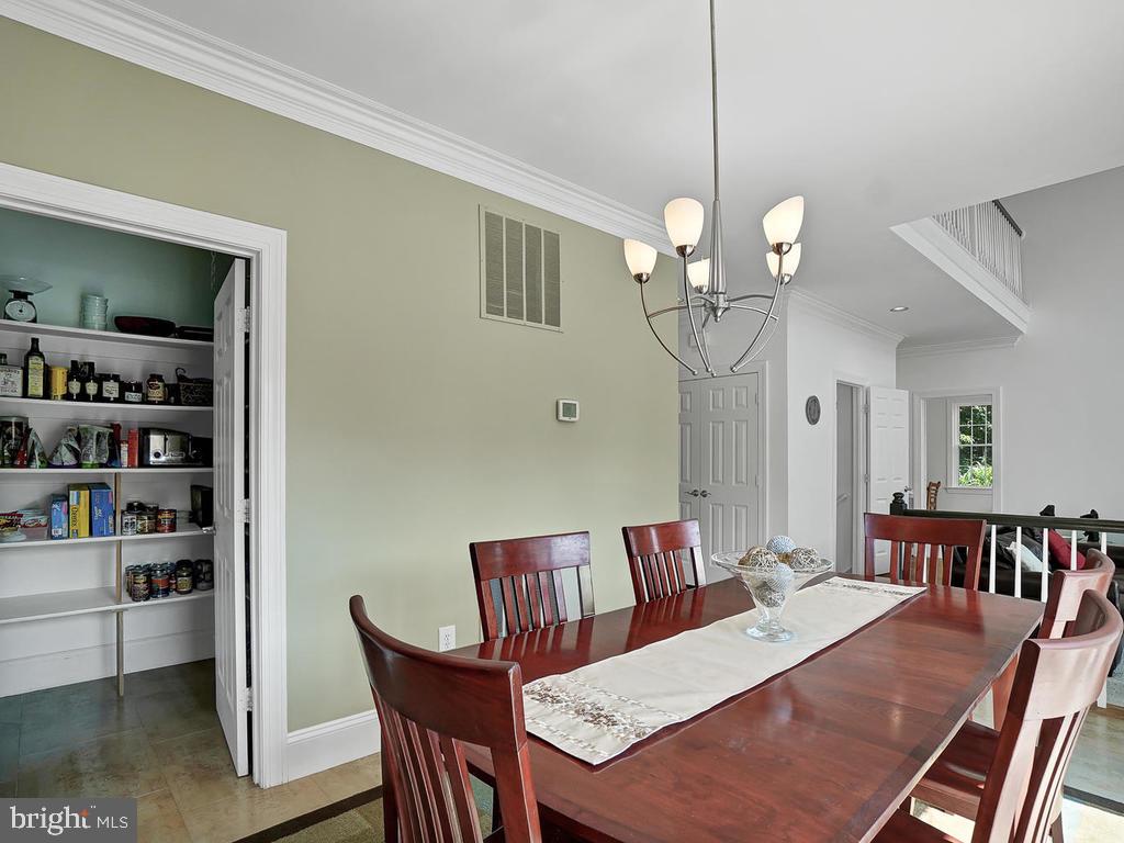 HOLBROOK HEIGHTS - Residential