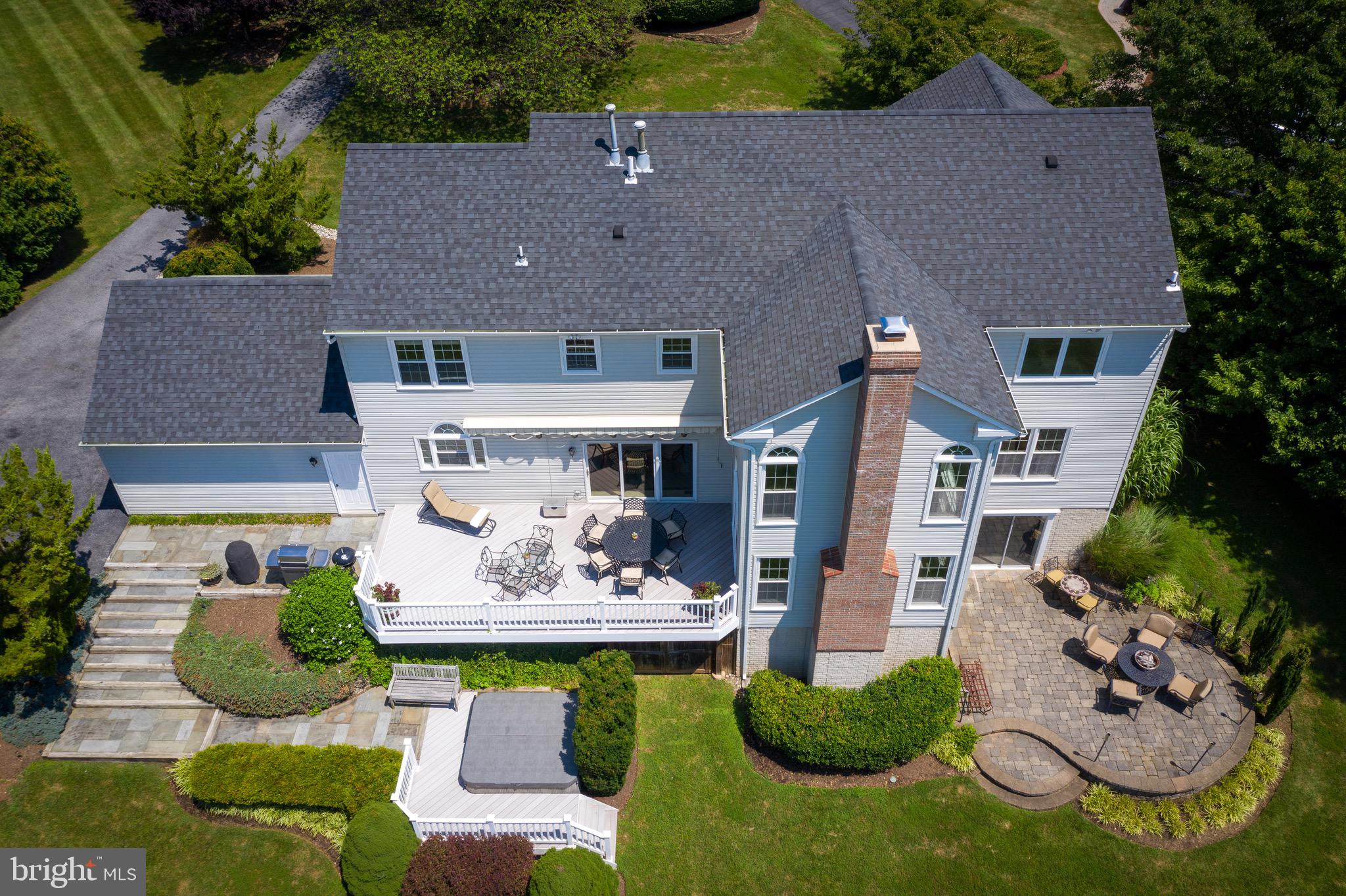 HOLBROOK HEIGHTS - Residential