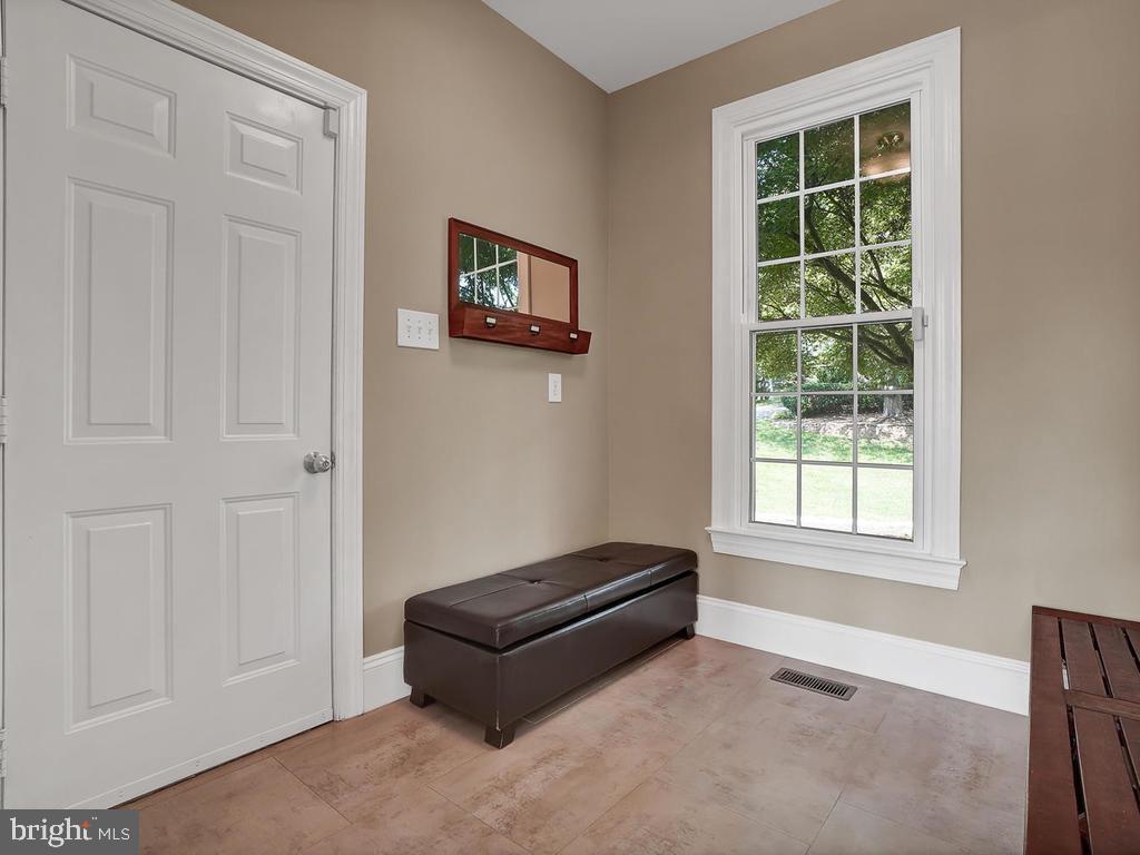 HOLBROOK HEIGHTS - Residential