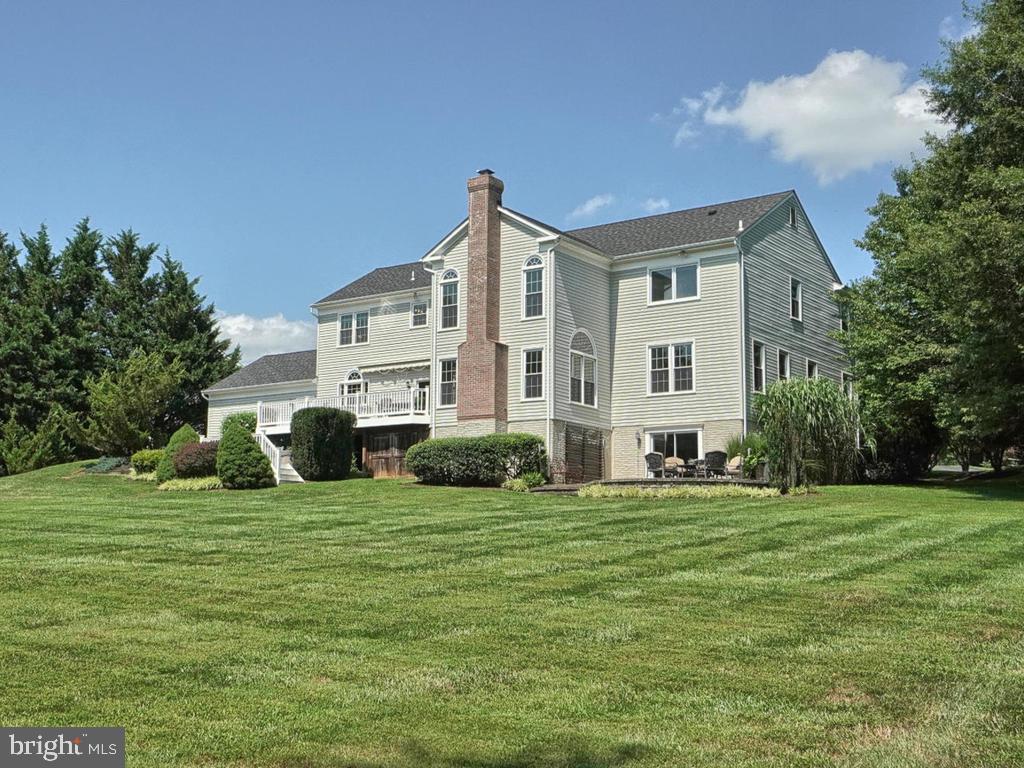 HOLBROOK HEIGHTS - Residential