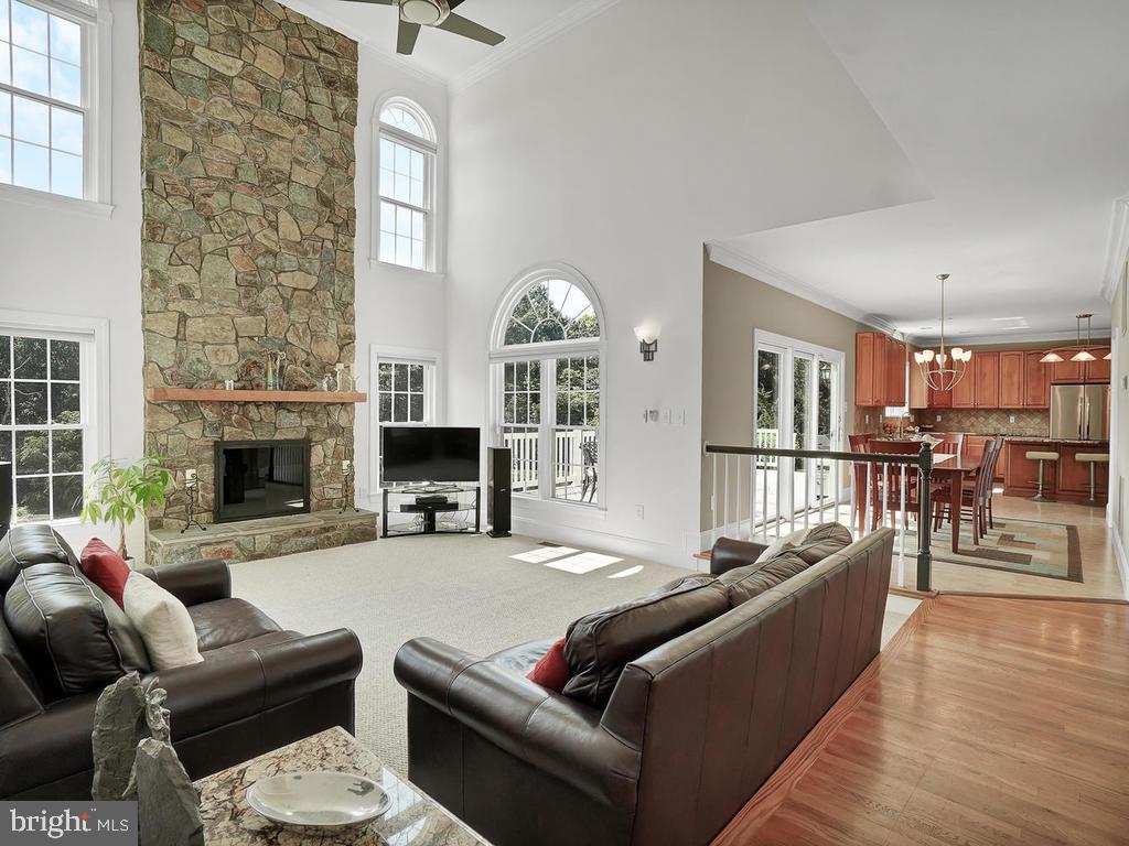 HOLBROOK HEIGHTS - Residential