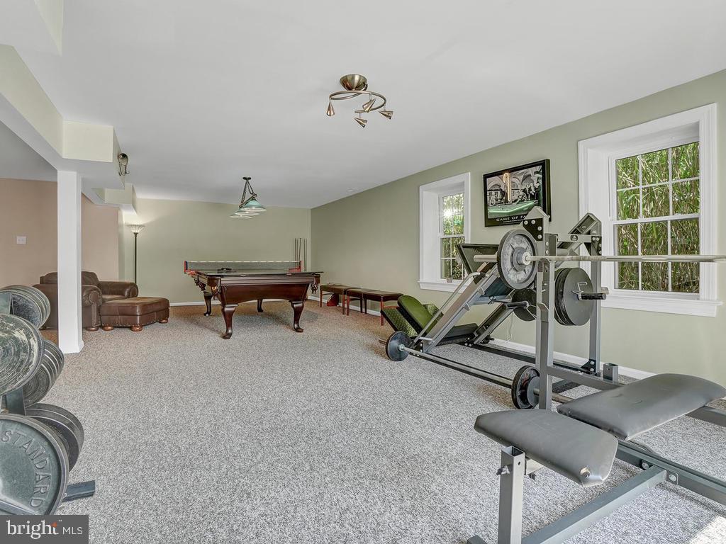 HOLBROOK HEIGHTS - Residential