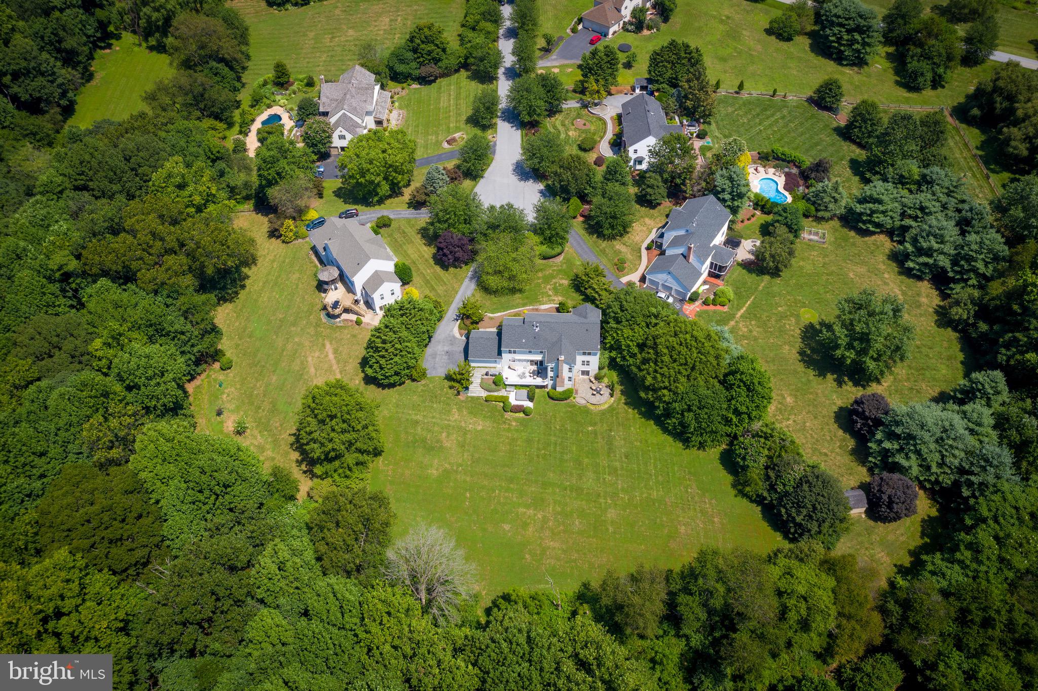 HOLBROOK HEIGHTS - Residential