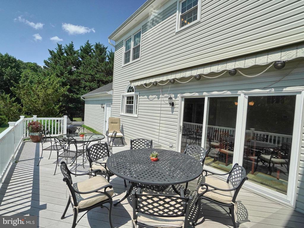 HOLBROOK HEIGHTS - Residential