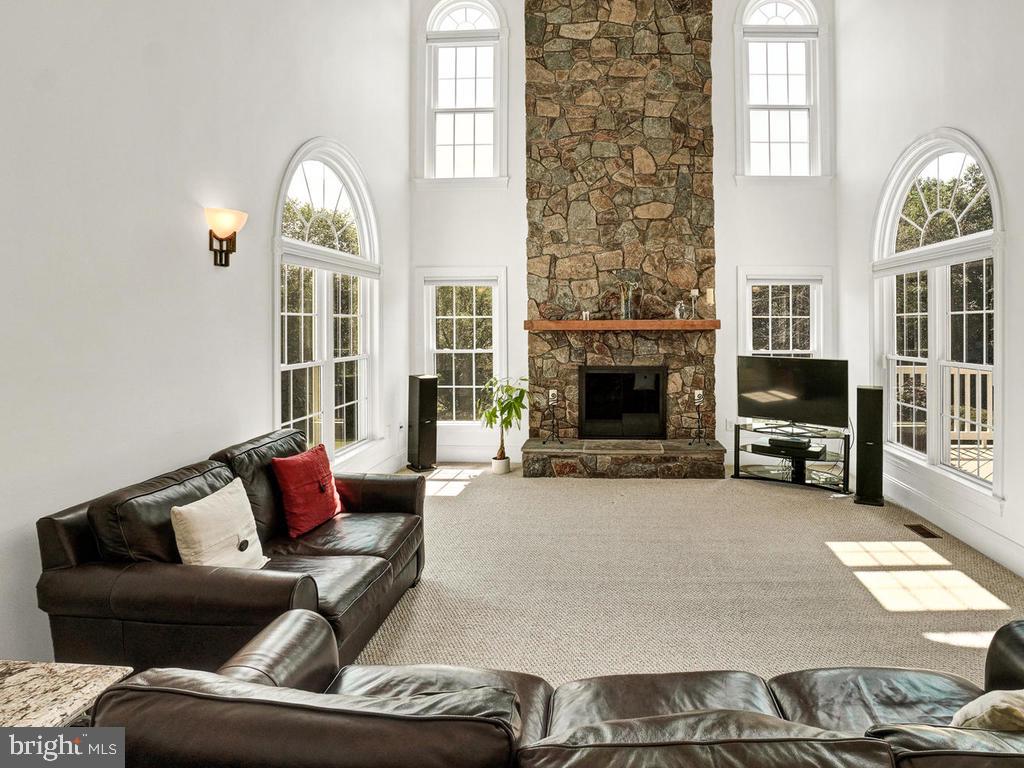 HOLBROOK HEIGHTS - Residential