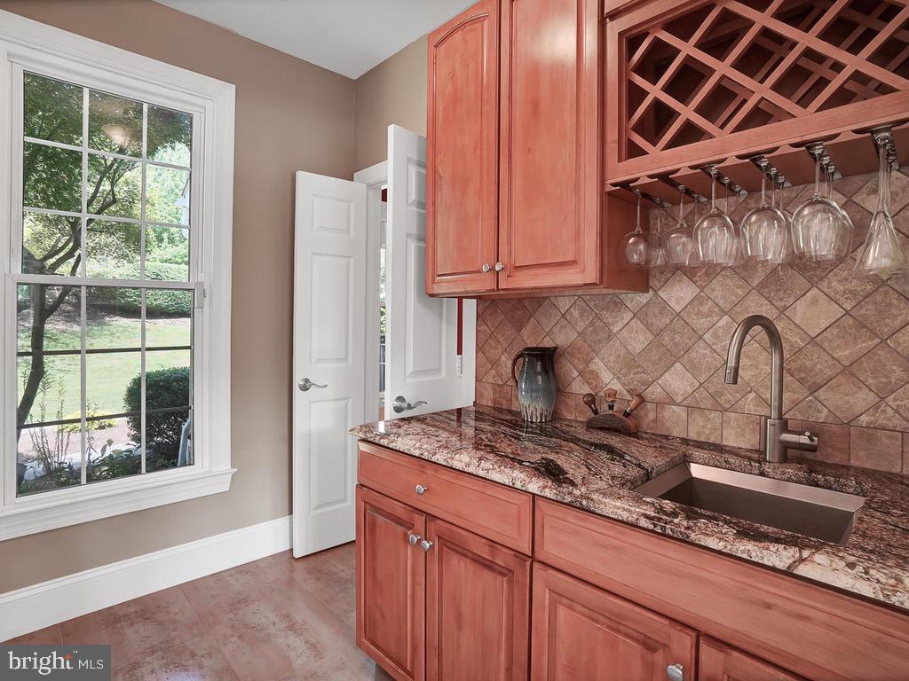 HOLBROOK HEIGHTS - Residential