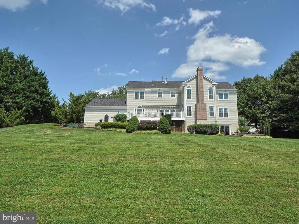 HOLBROOK HEIGHTS - Residential