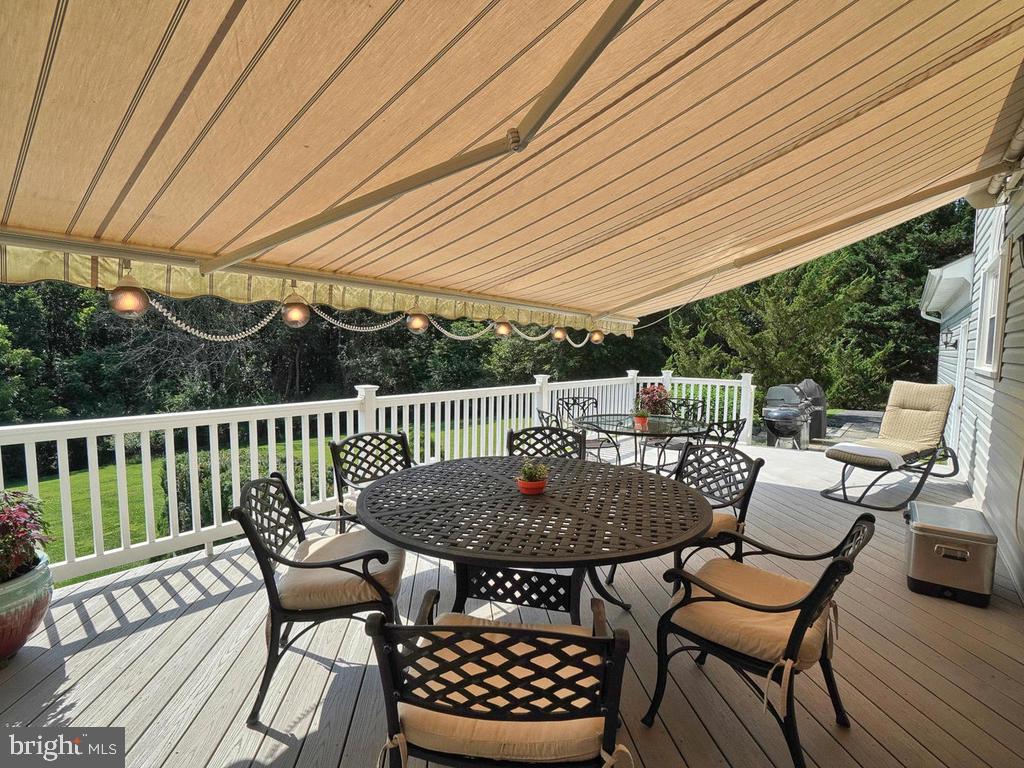 HOLBROOK HEIGHTS - Residential