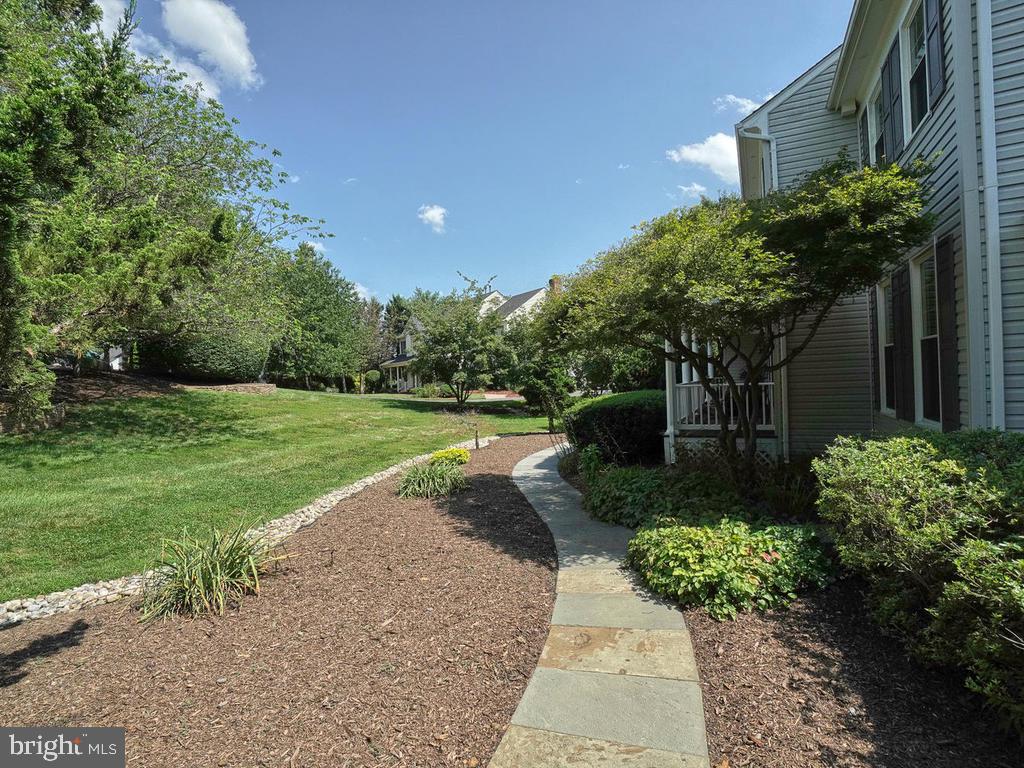 HOLBROOK HEIGHTS - Residential