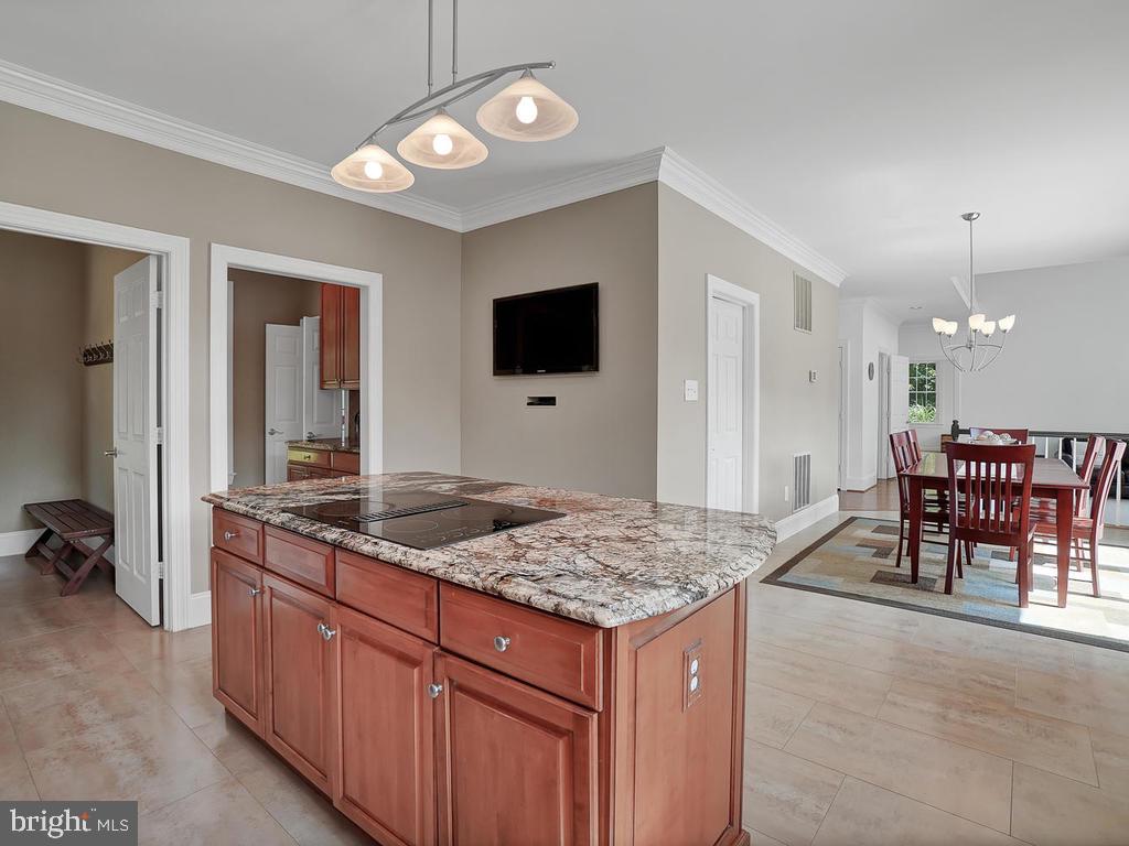 HOLBROOK HEIGHTS - Residential