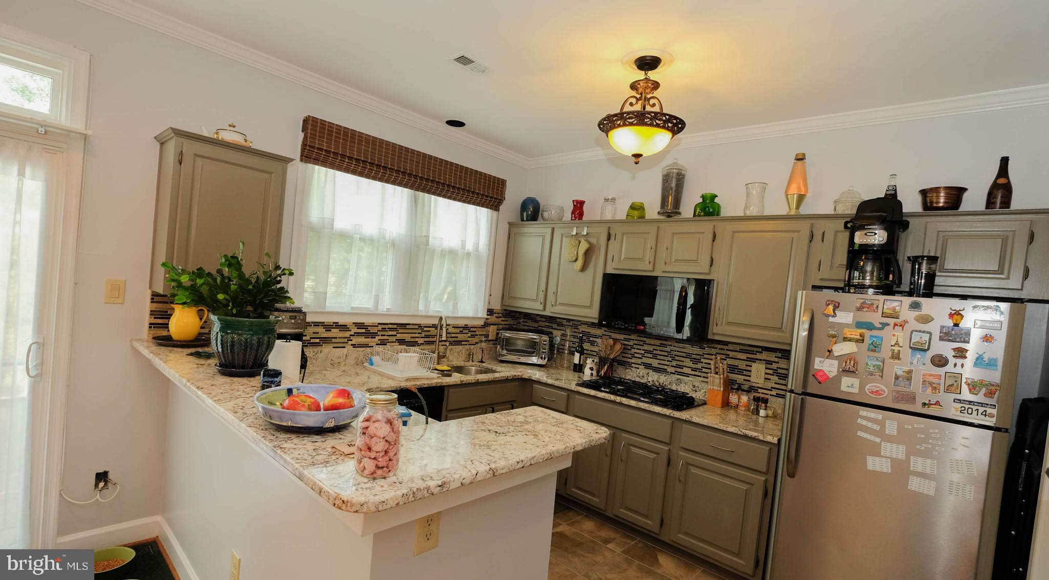 SUNNYSIDE - Residential Lease