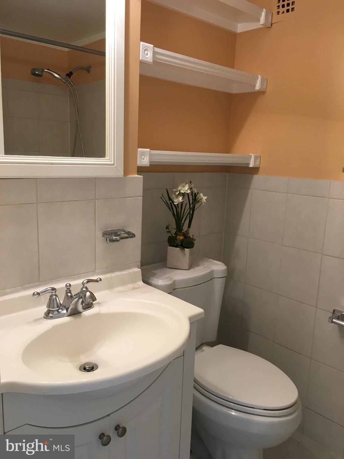 PAVILION ON THE PARK - Residential Lease