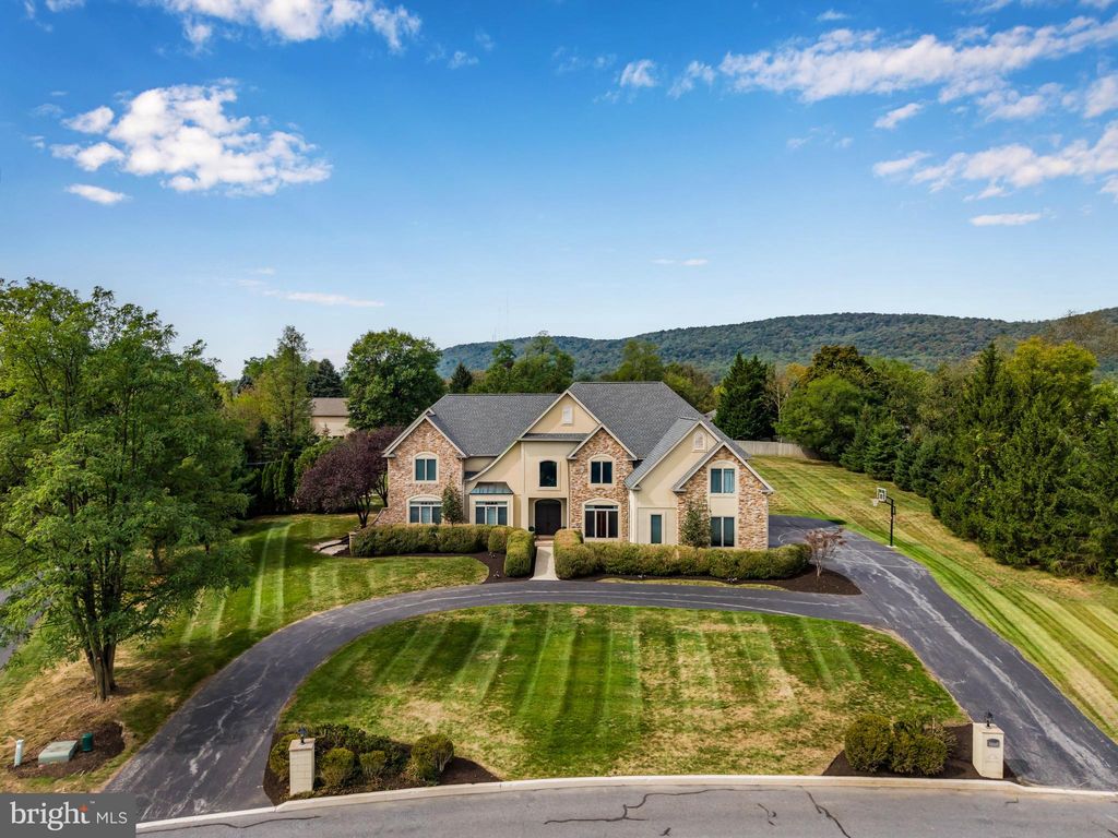 Photo of 4216 Prosperous Drive, HARRISBURG, PA 17112 (MLS # PADA2050966)