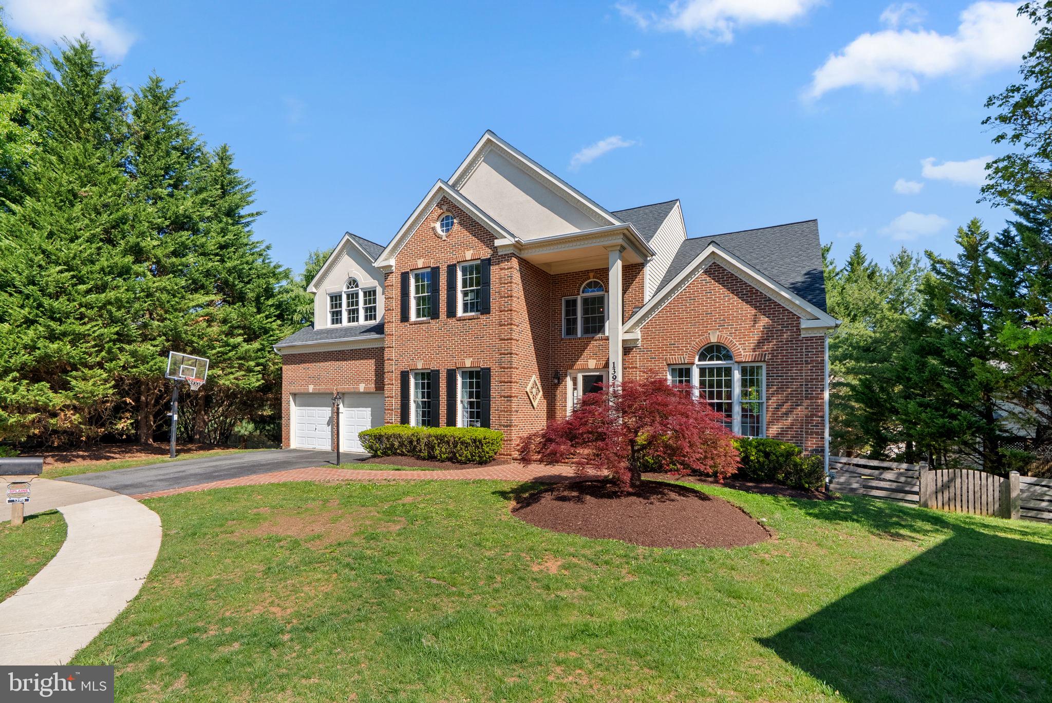 WILLOWS OF POTOMAC - Residential