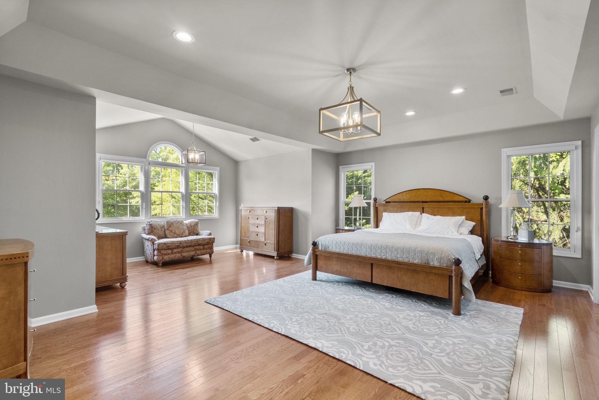 WILLOWS OF POTOMAC - Residential