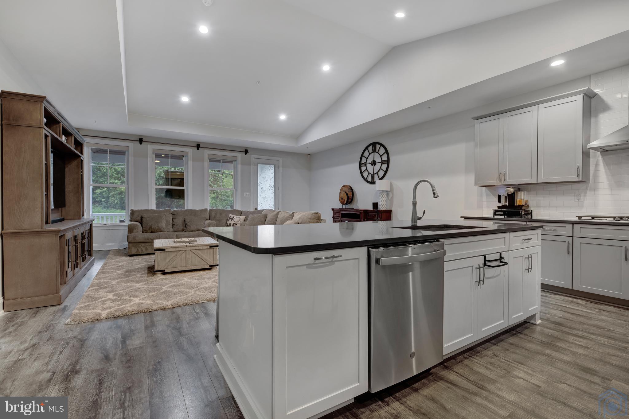 ARUNDEL FOREST - VILLAS - Residential