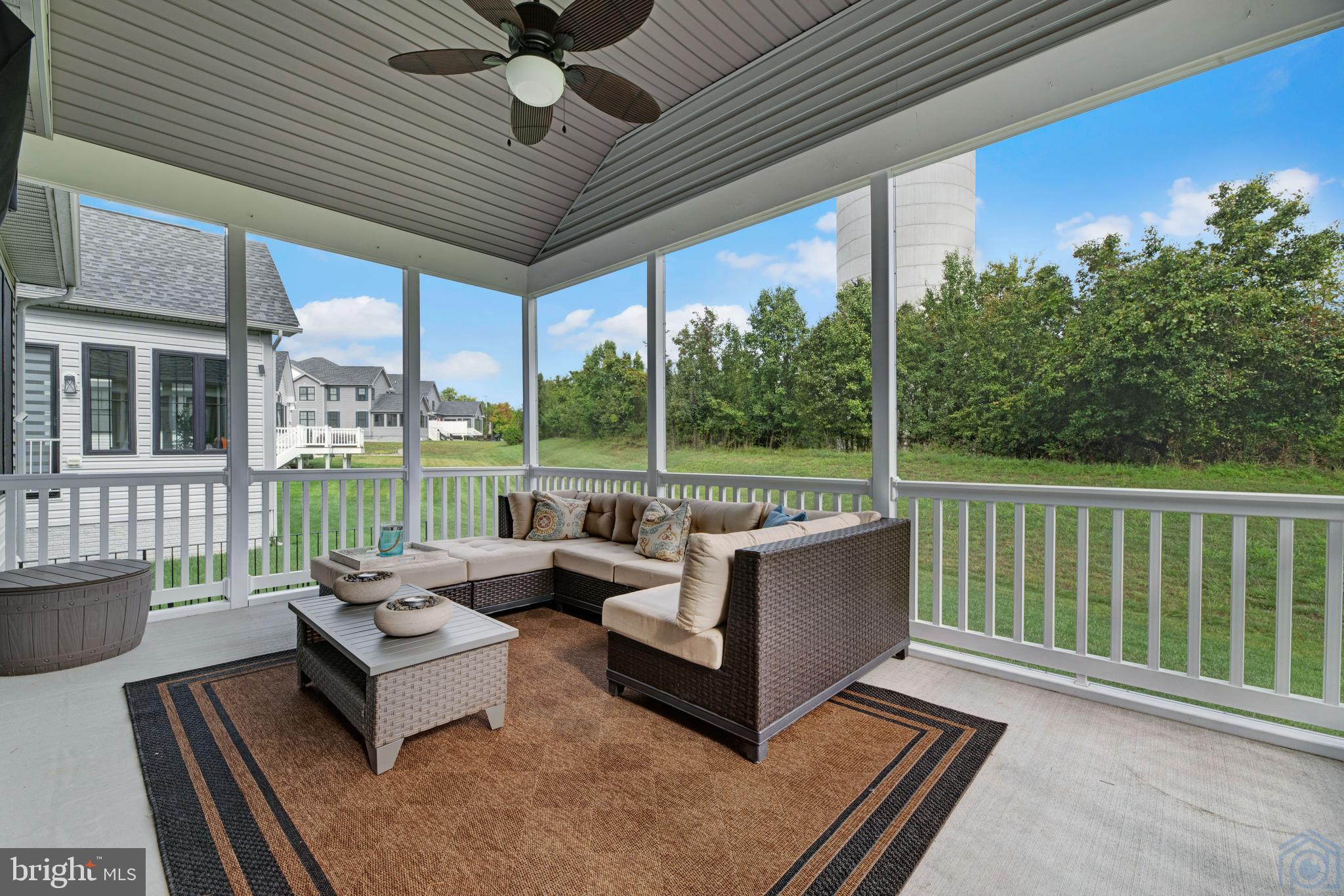 ARUNDEL FOREST - VILLAS - Residential