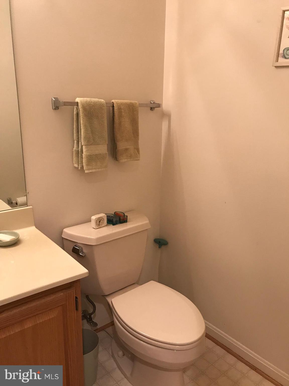 FLOWER HILL - Residential