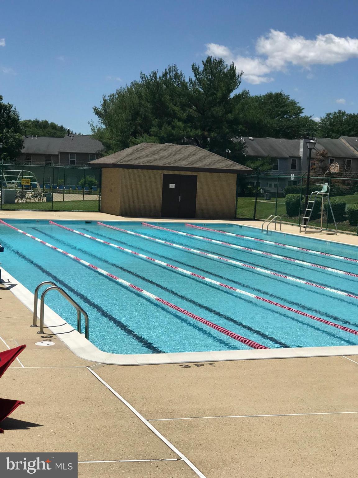 FLOWER HILL - Residential