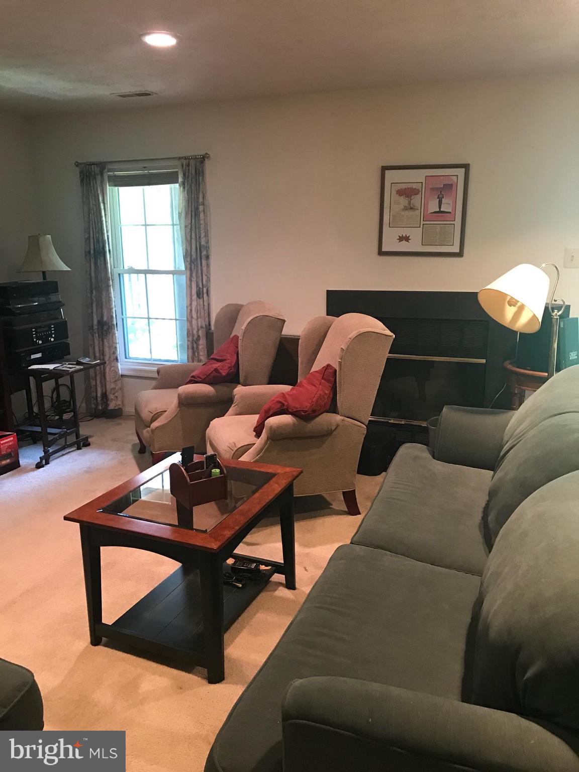 FLOWER HILL - Residential