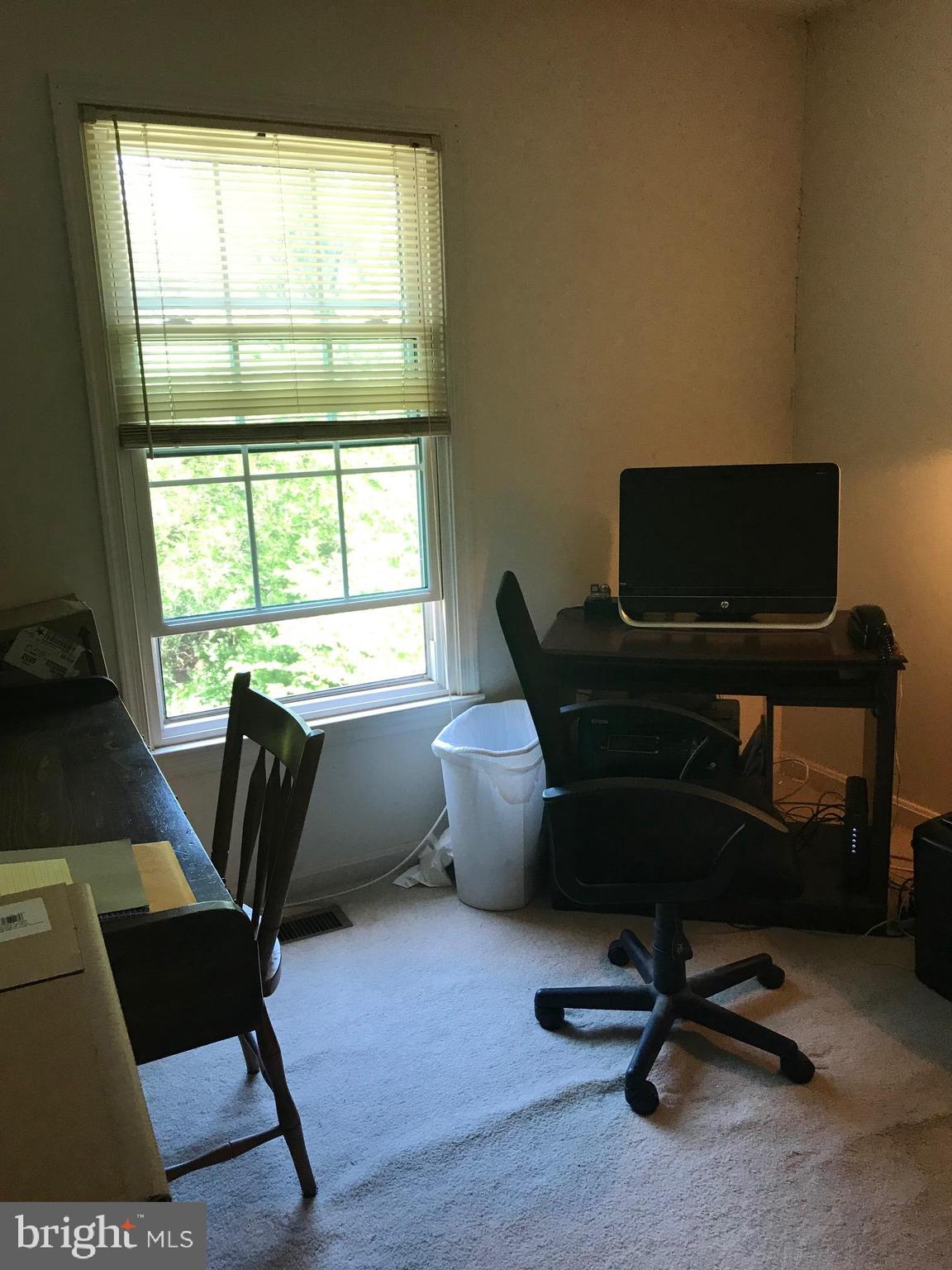 FLOWER HILL - Residential