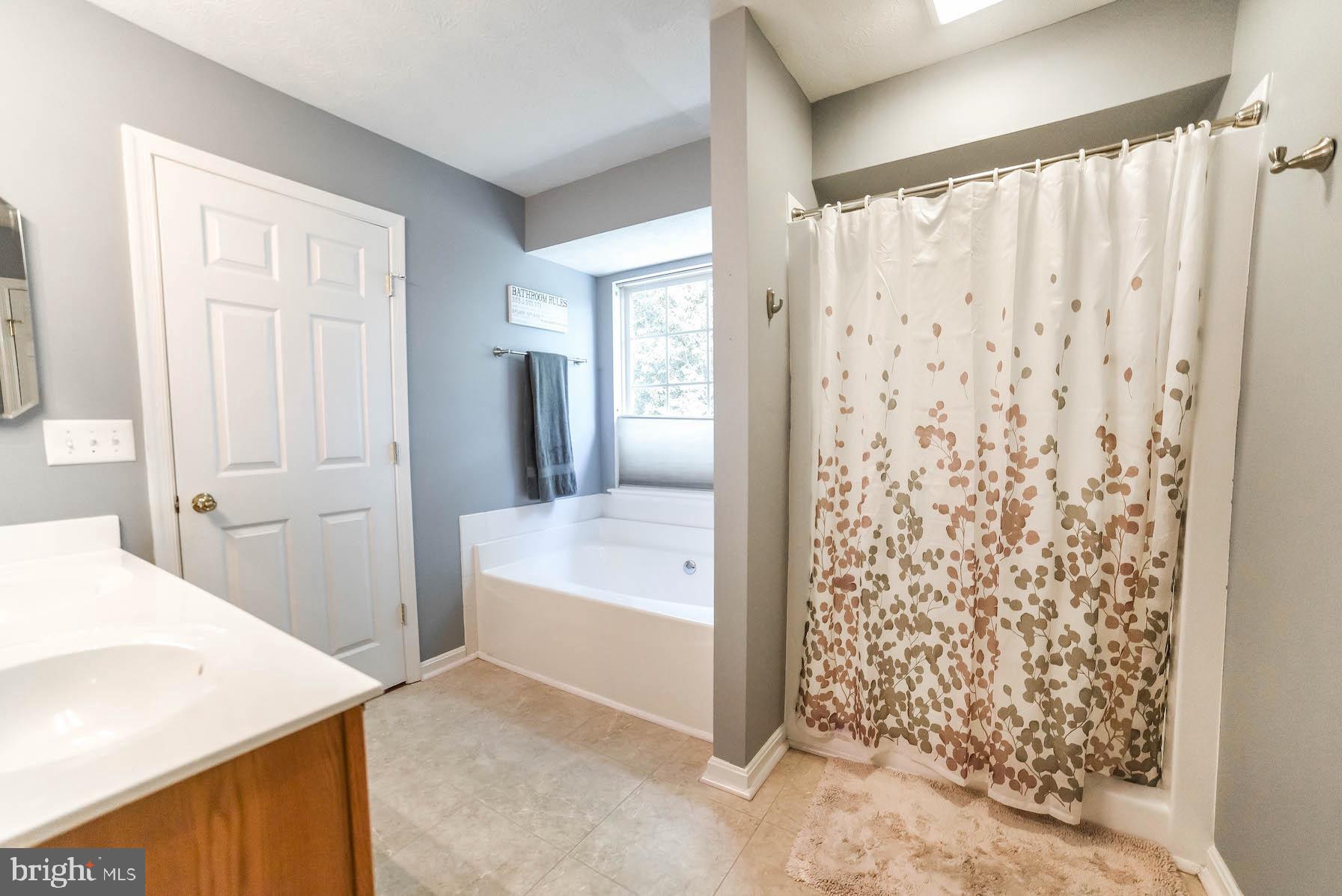 BAY RIDGE ESTATES - Residential