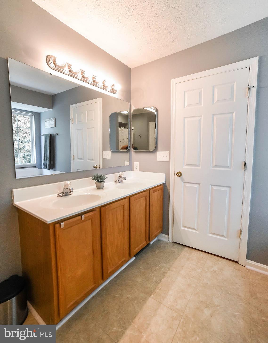 BAY RIDGE ESTATES - Residential