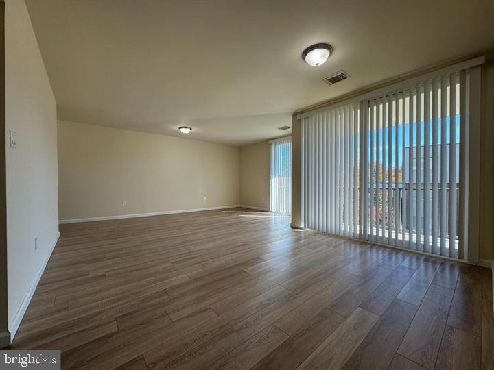10206 PRINCE PLACE 4-203