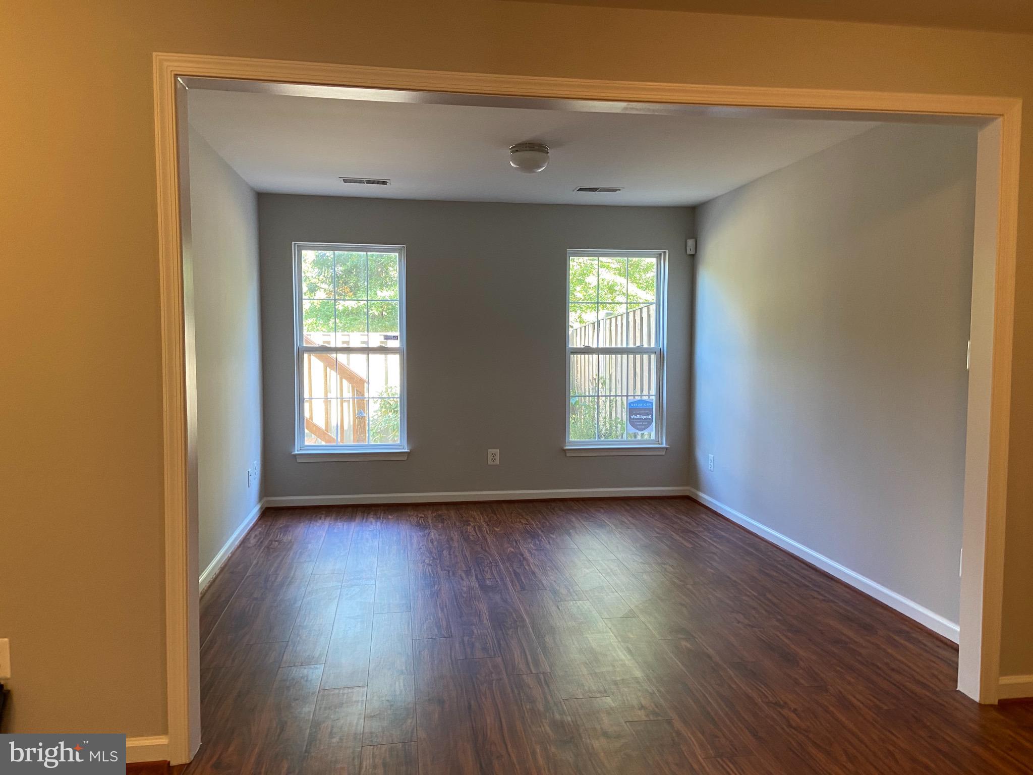 WELLESLEY - Residential