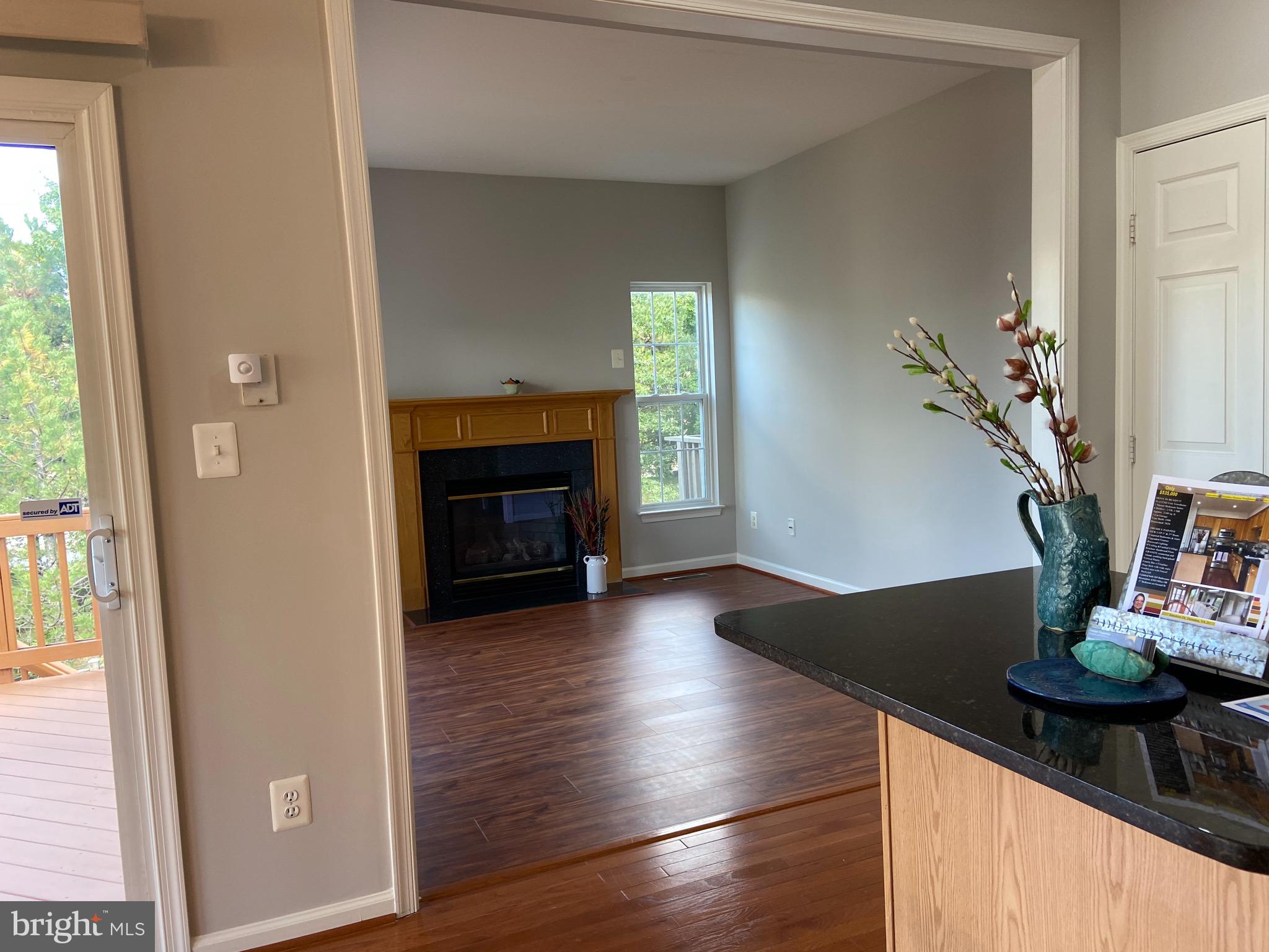 WELLESLEY - Residential