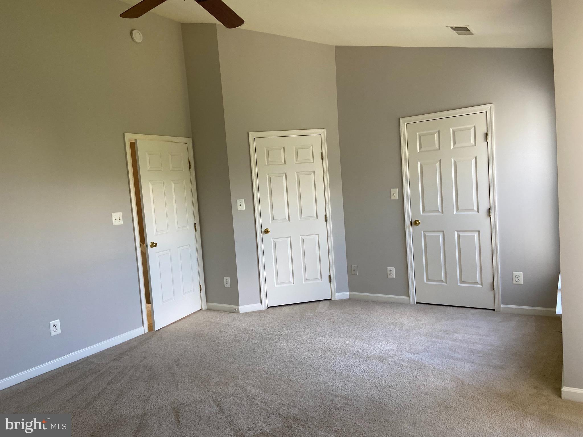 WELLESLEY - Residential