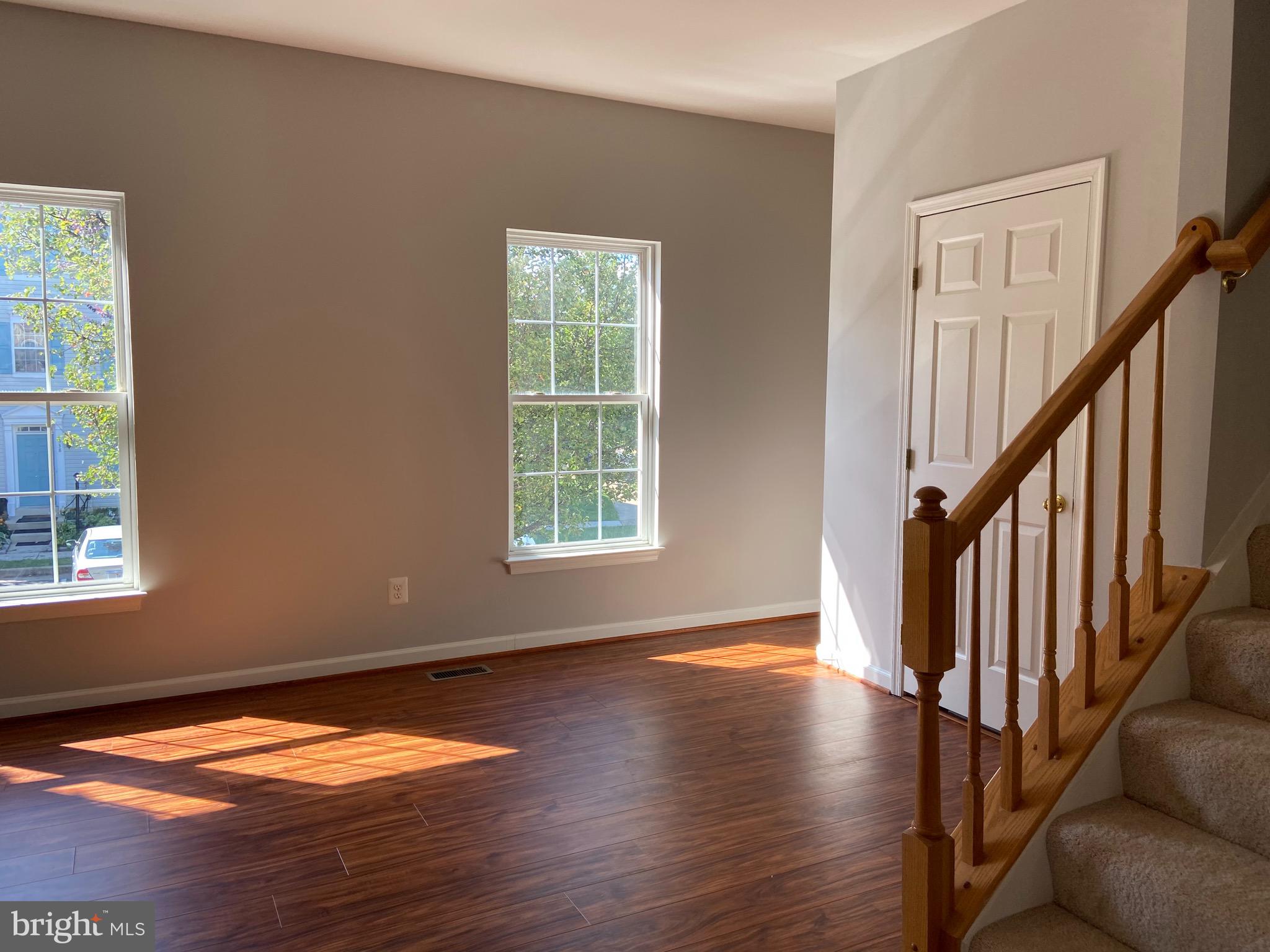 WELLESLEY - Residential