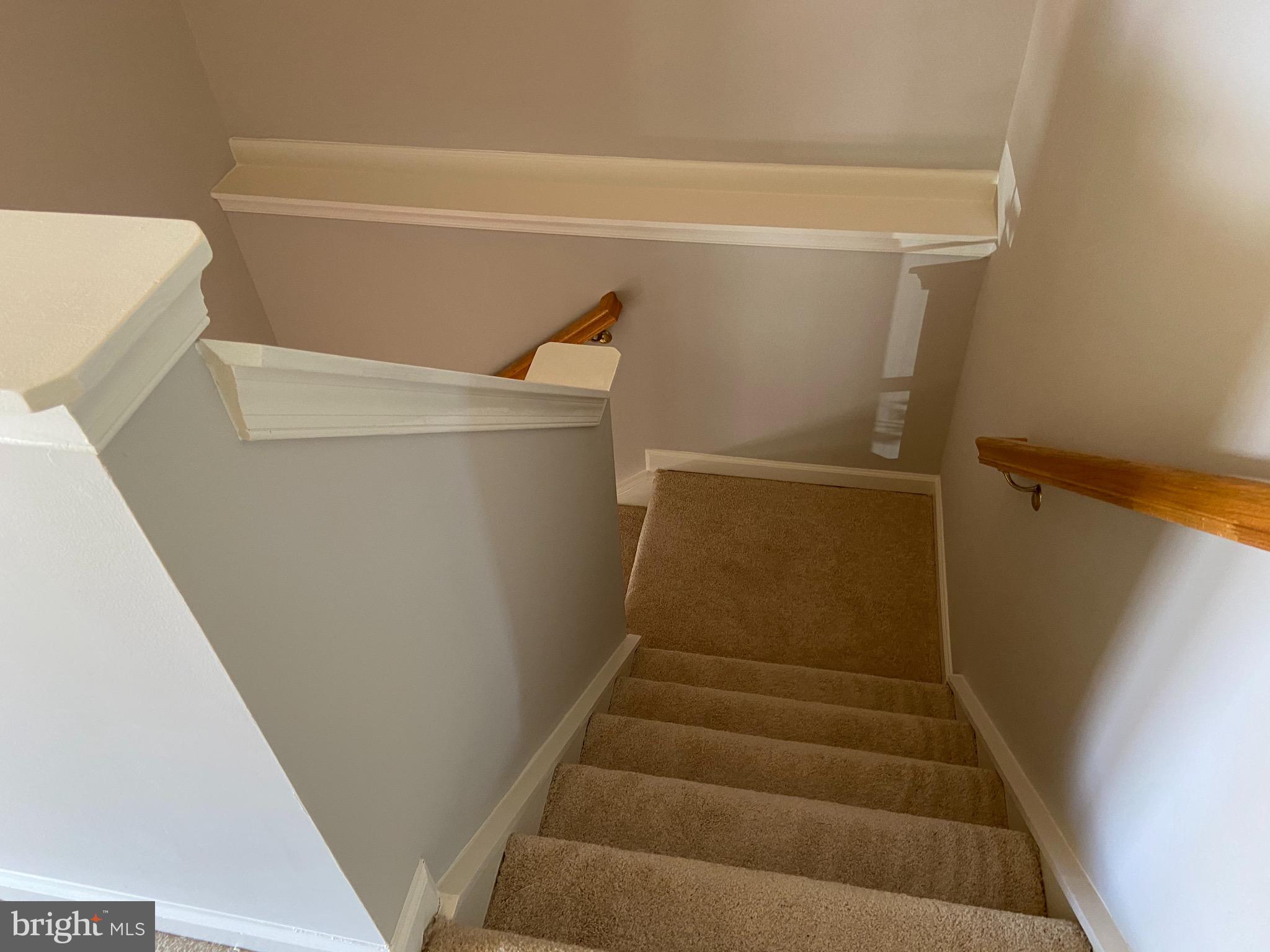 WELLESLEY - Residential