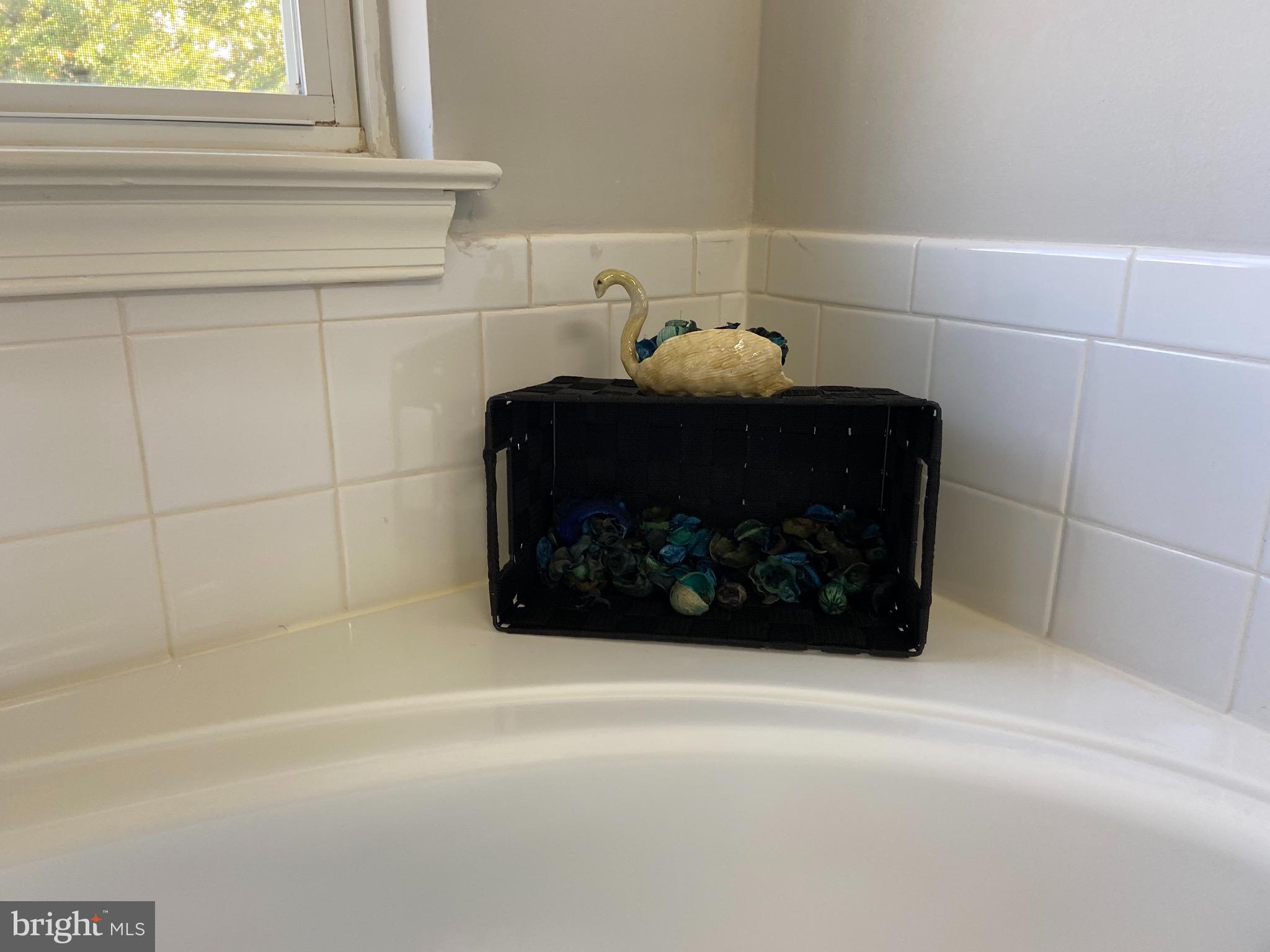 WELLESLEY - Residential