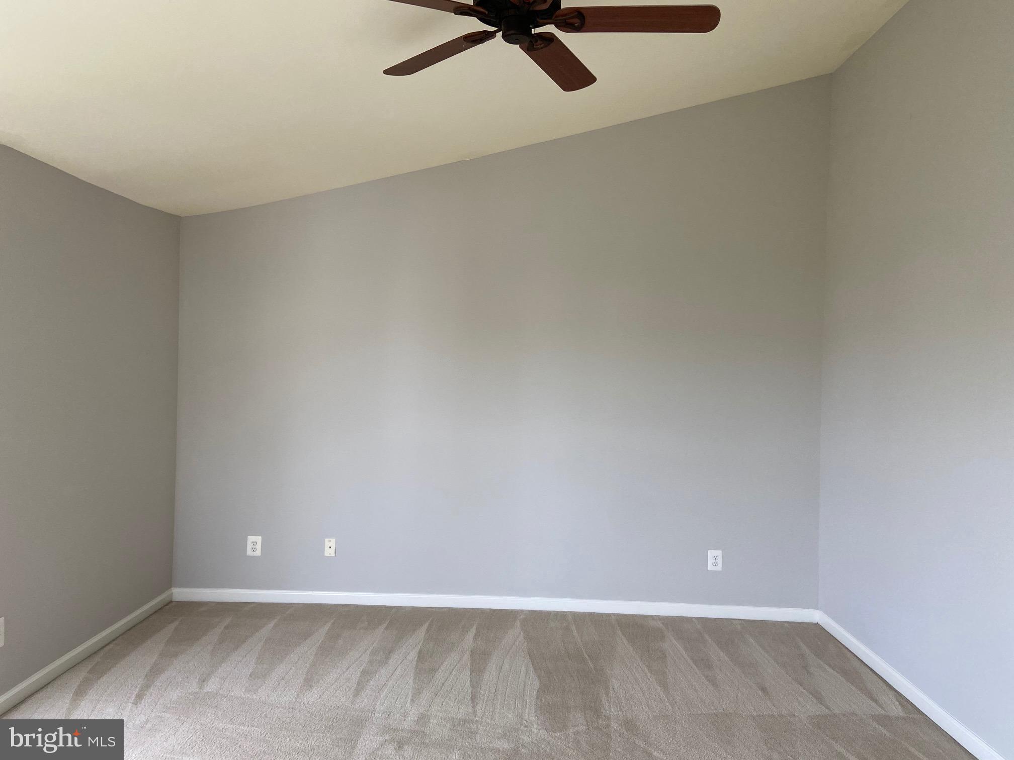 WELLESLEY - Residential