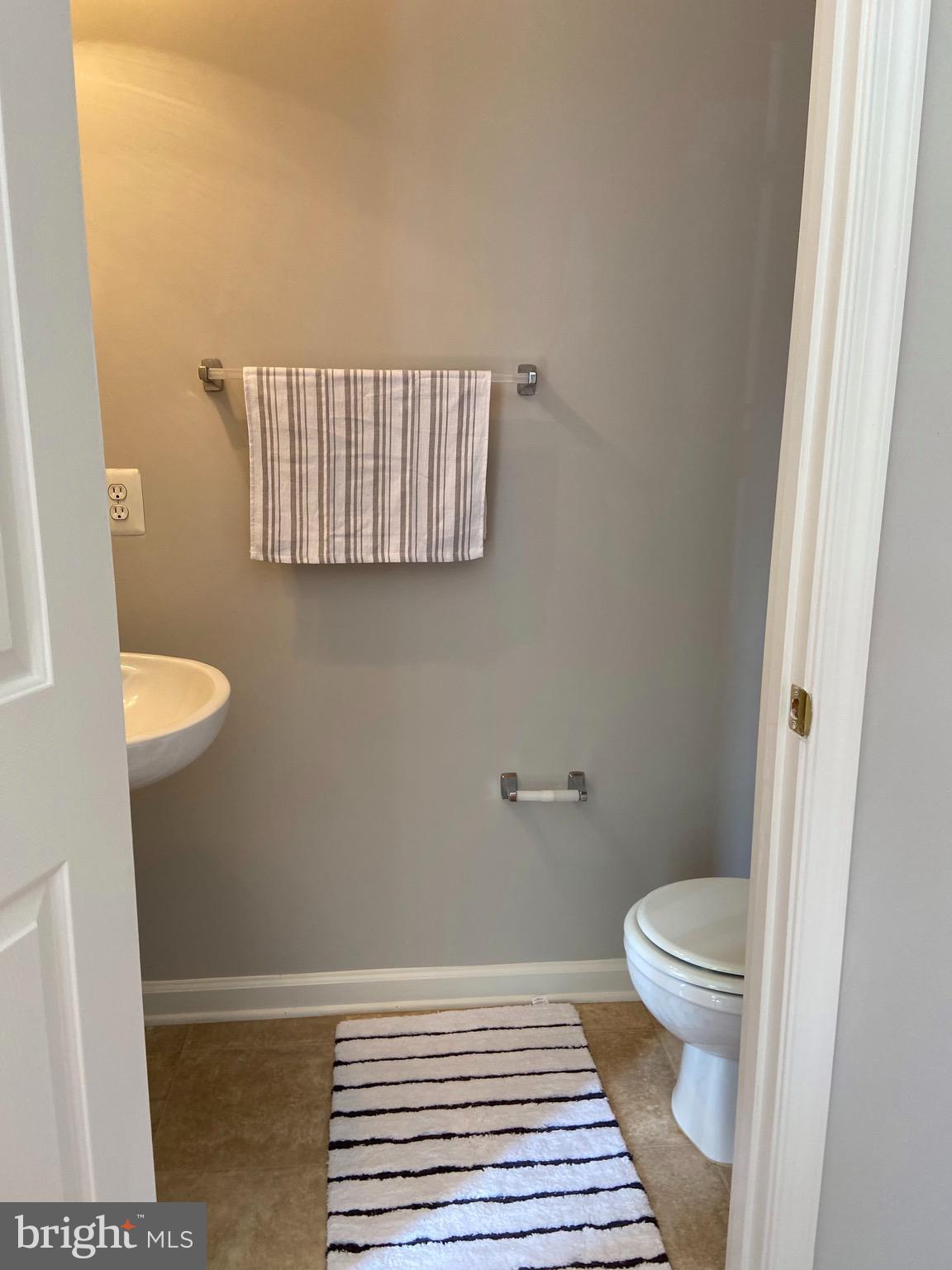 WELLESLEY - Residential