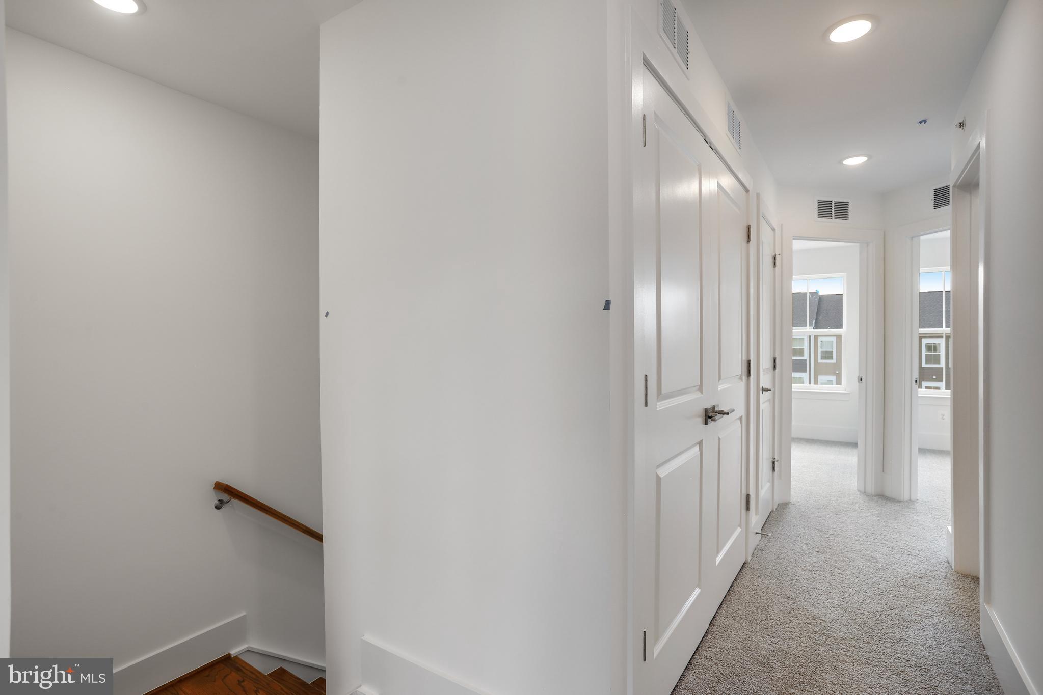 GAMBRILL GLENN - Residential